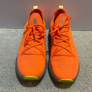 Under Armour HOVR Orange size 10.5